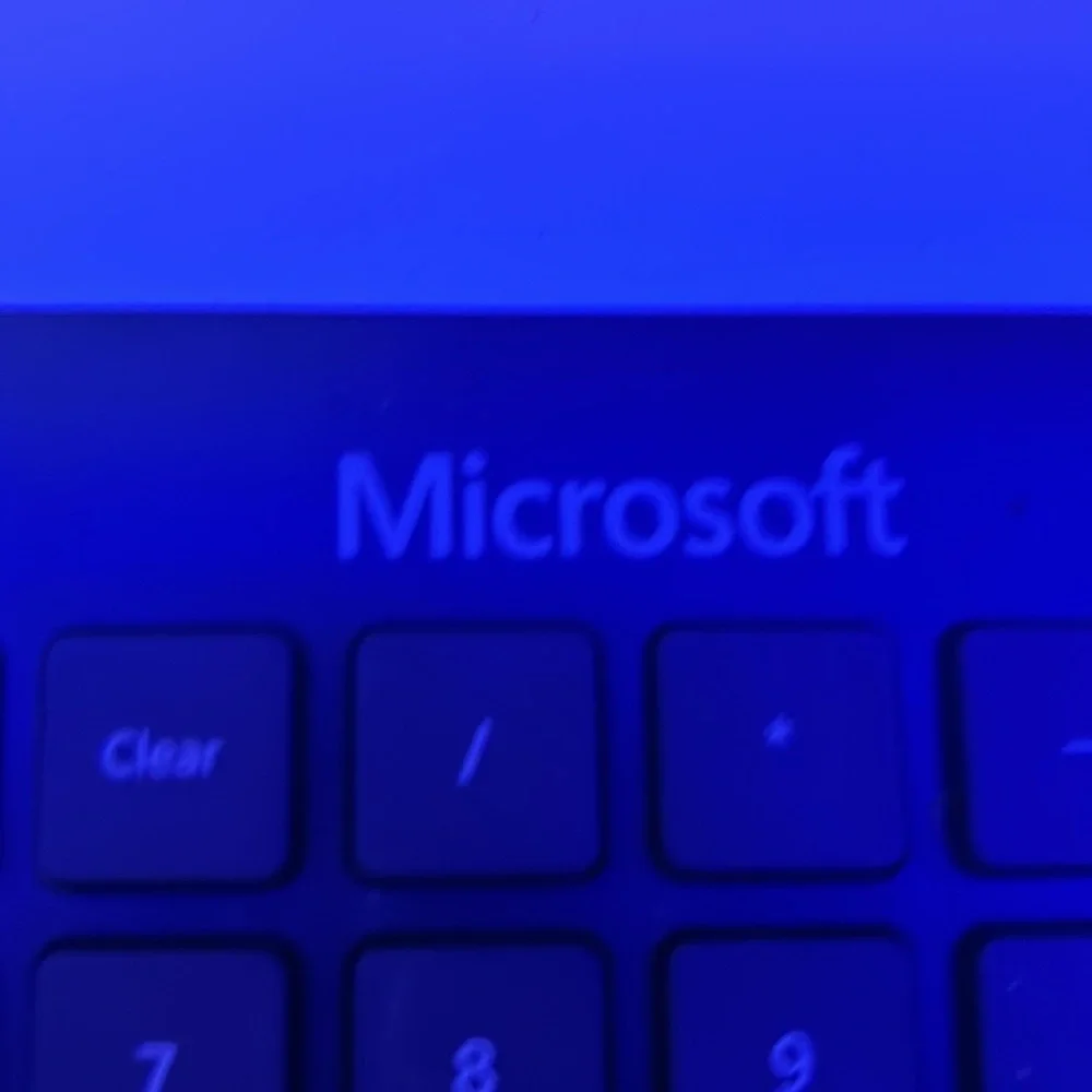Microsoft wireless Bluetooth keyboard